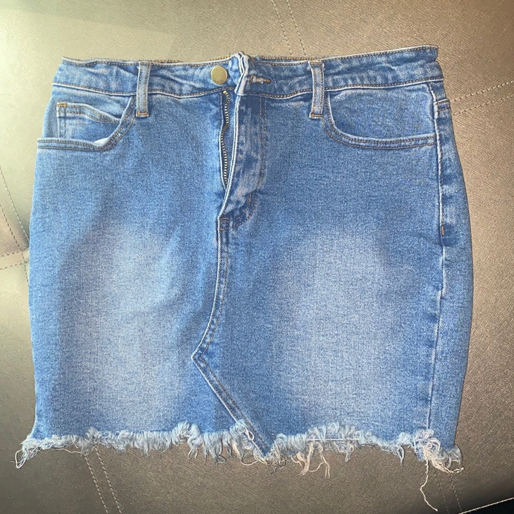 Just Quella Hi Rise Skirt